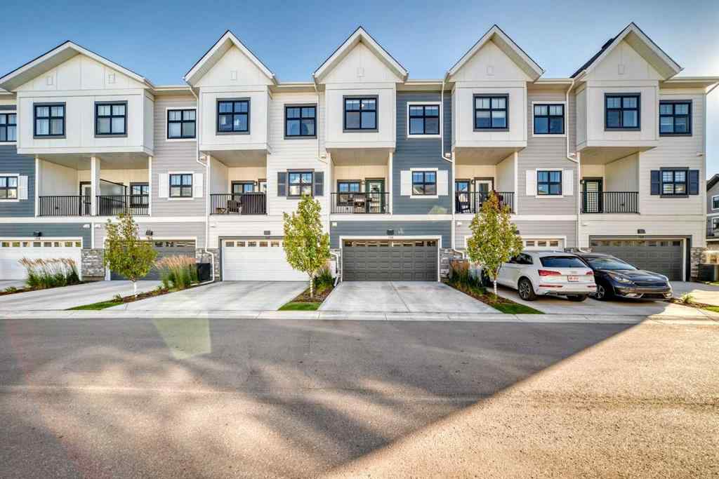 MLS® A2260565 - 158 Les Jardins Park SE in Douglasdale/Glen Calgary, Residential