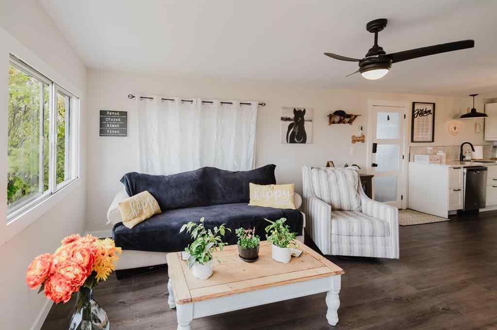 MLS® A2260567 - 9812 99 Street  in NONE Wembley, Residential