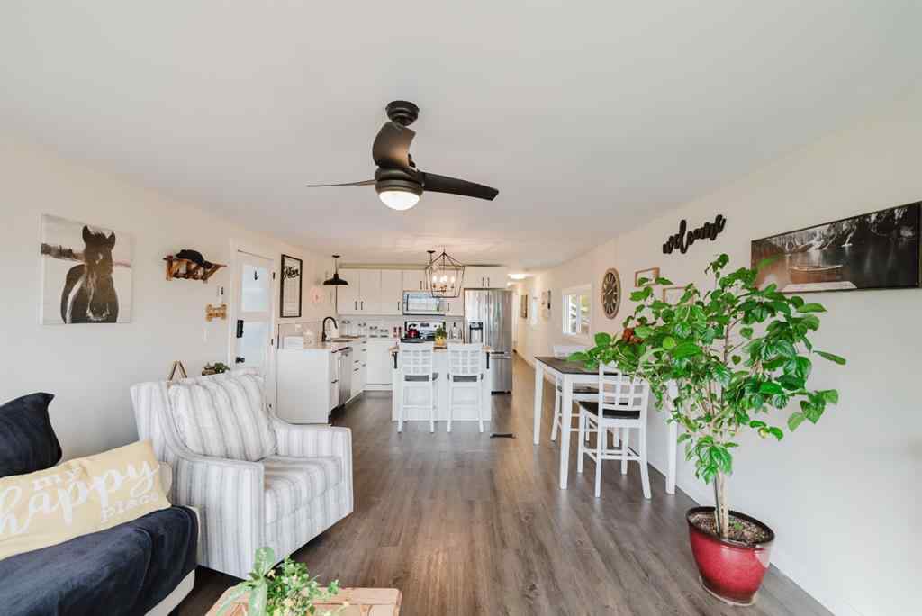 MLS® A2260567 - 9812 99 Street  in NONE Wembley, Residential