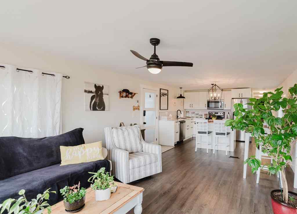 MLS® A2260567 - 9812 99 Street  in NONE Wembley, Residential