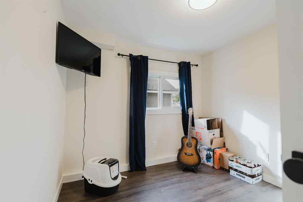 MLS® A2260567 - 9812 99 Street  in NONE Wembley, Residential