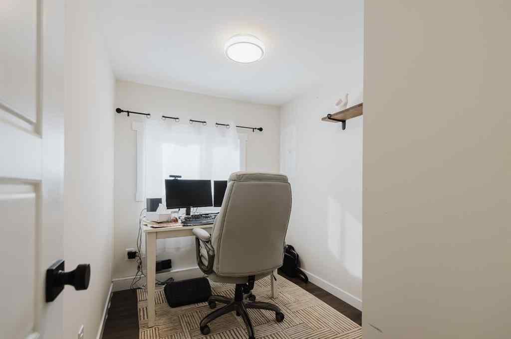 MLS® A2260567 - 9812 99 Street  in NONE Wembley, Residential