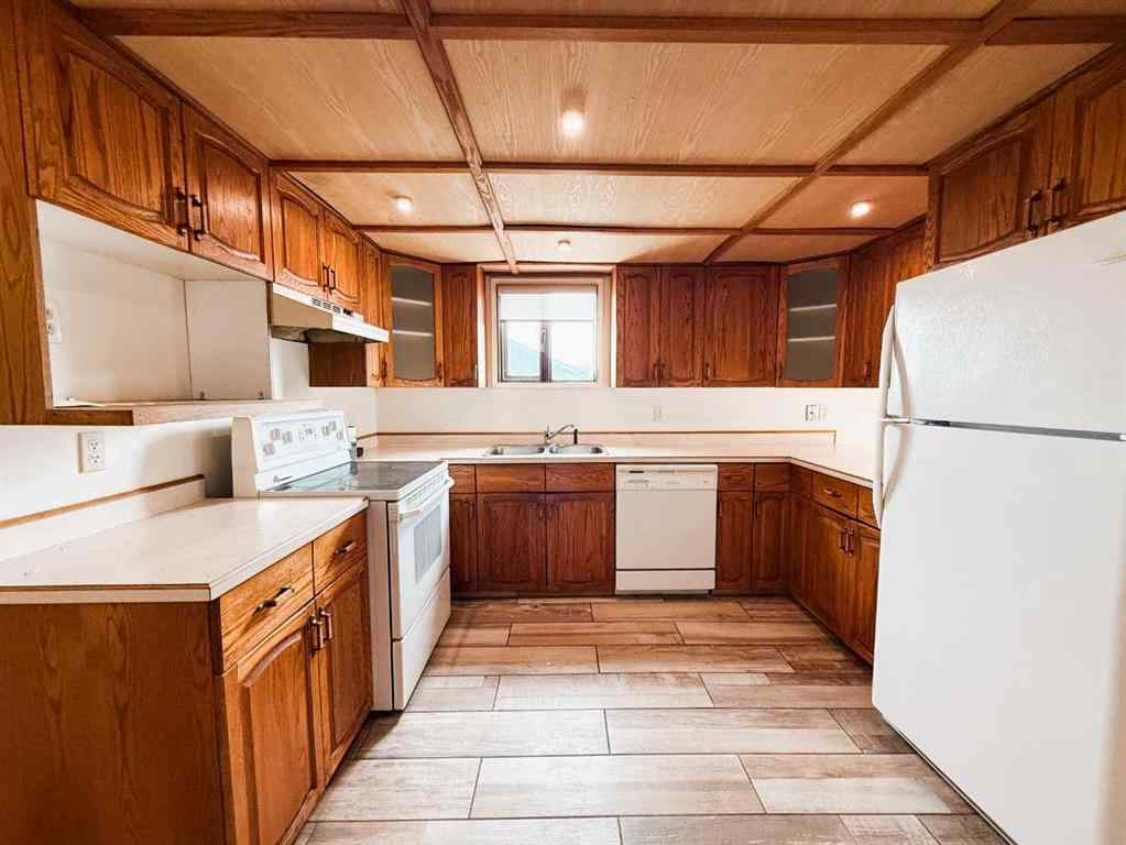 MLS® A2260570 - 4415 46 Avenue  in NONE Rycroft, Residential