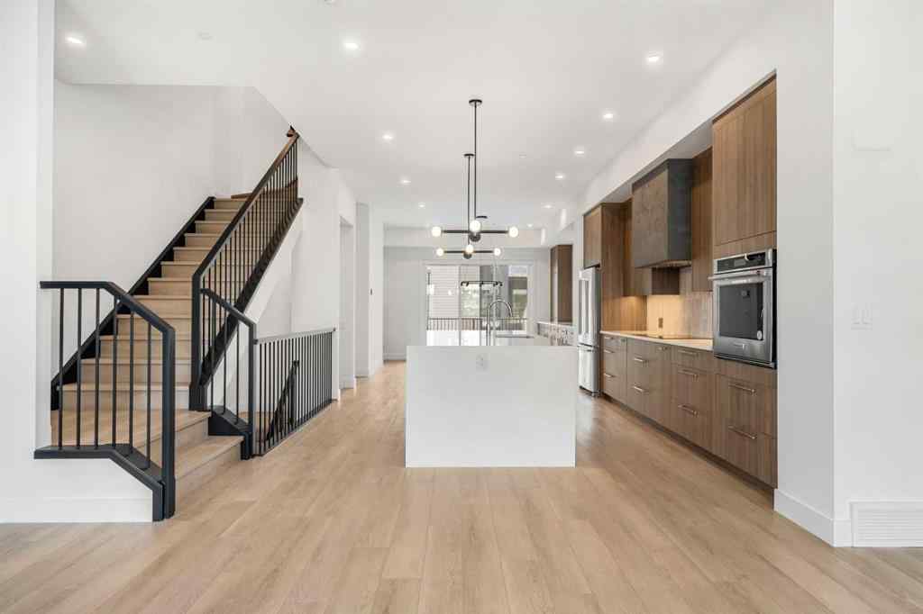 MLS® A2260575 - 16 Greenwich Heath NW in Greenwood/Greenbriar Calgary, Residential