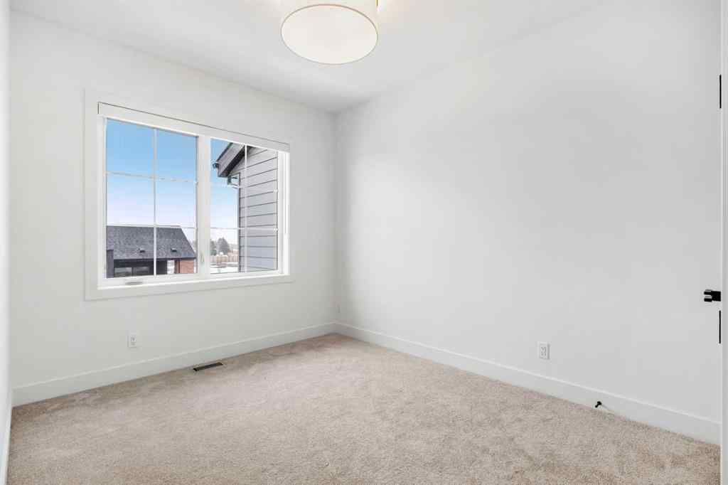 MLS® A2260575 - 16 Greenwich Heath NW in Greenwood/Greenbriar Calgary, Residential