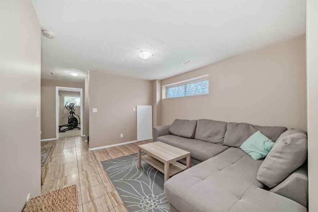 MLS® A2260578 - 8432 Berkley Road NW in Beddington Heights Calgary, Residential