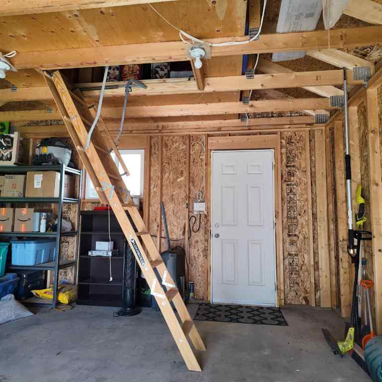 MLS® A2260578 - 8432 Berkley Road NW in Beddington Heights Calgary, Residential