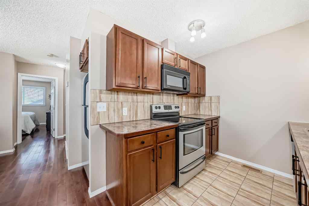 MLS® A2260578 - 8432 Berkley Road NW in Beddington Heights Calgary, Residential