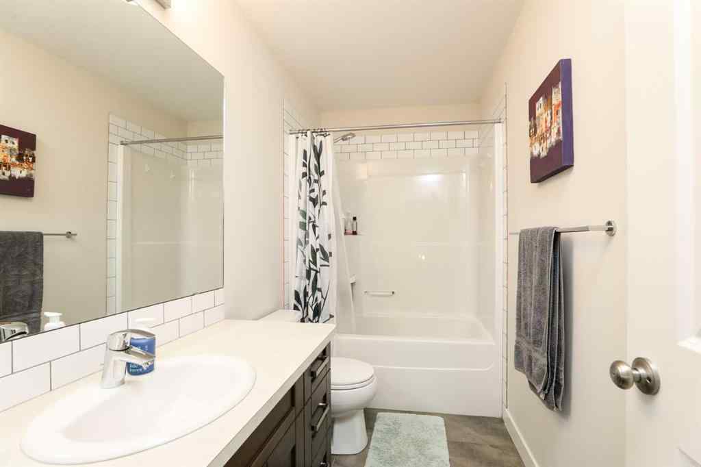 MLS® A2260582 - 100 Riverhurst Cove W in Riverstone Lethbridge, Residential