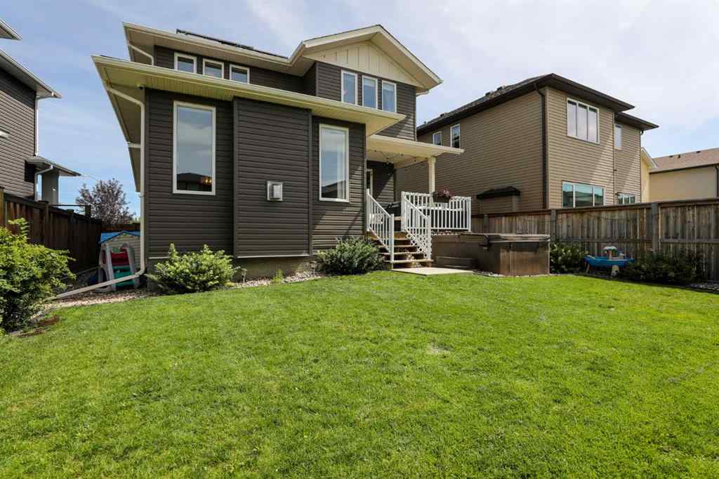 MLS® A2260582 - 100 Riverhurst Cove W in Riverstone Lethbridge, Residential