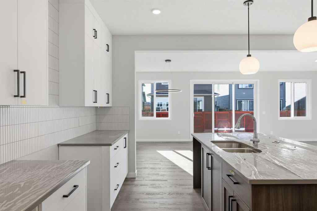 MLS® A2260584 - 119 Chinook Winds Manor SW in Chinook Gate Airdrie, Residential