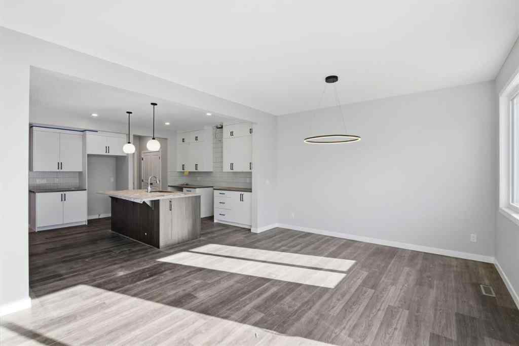 MLS® A2260584 - 119 Chinook Winds Manor SW in Chinook Gate Airdrie, Residential