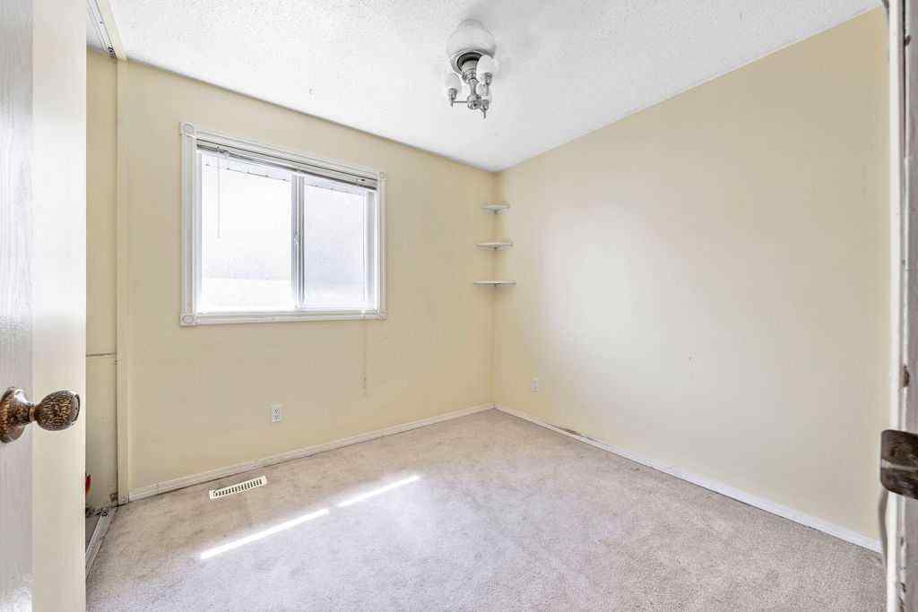 MLS® A2260586 - 354 Maitland Hill NE in Marlborough Park Calgary, Residential