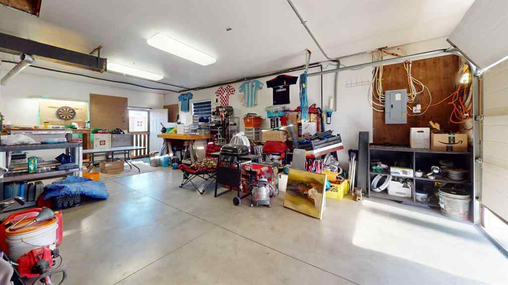 MLS® A2260590 - 253047 Range Road 253 Range NW in NONE Rural Wheatland County, Residential