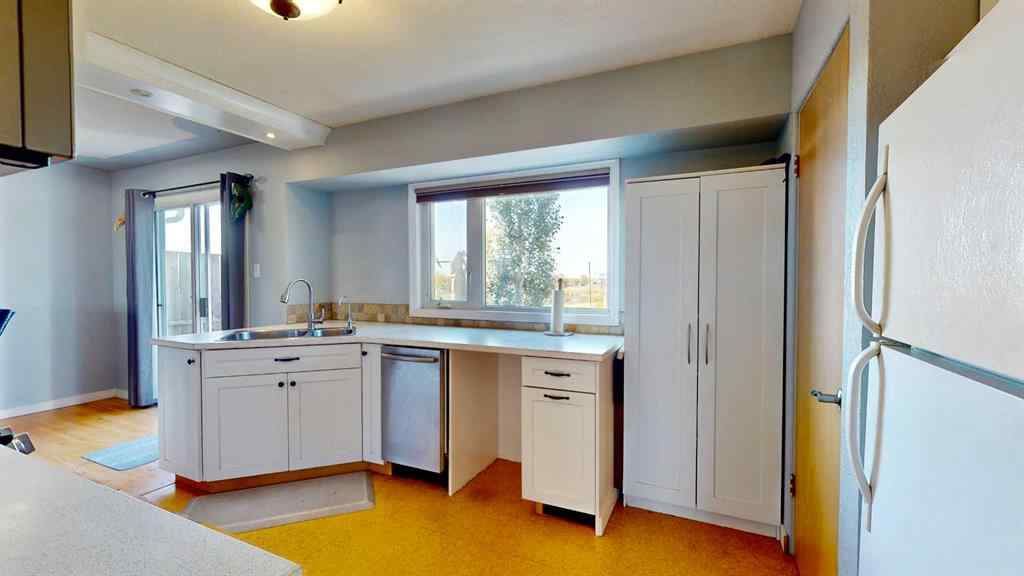 MLS® A2260590 - 253047 Range Road 253 Range NW in NONE Rural Wheatland County, Residential