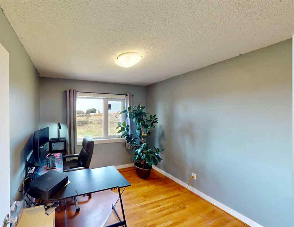 MLS® A2260590 - 253047 Range Road 253 Range NW in NONE Rural Wheatland County, Residential