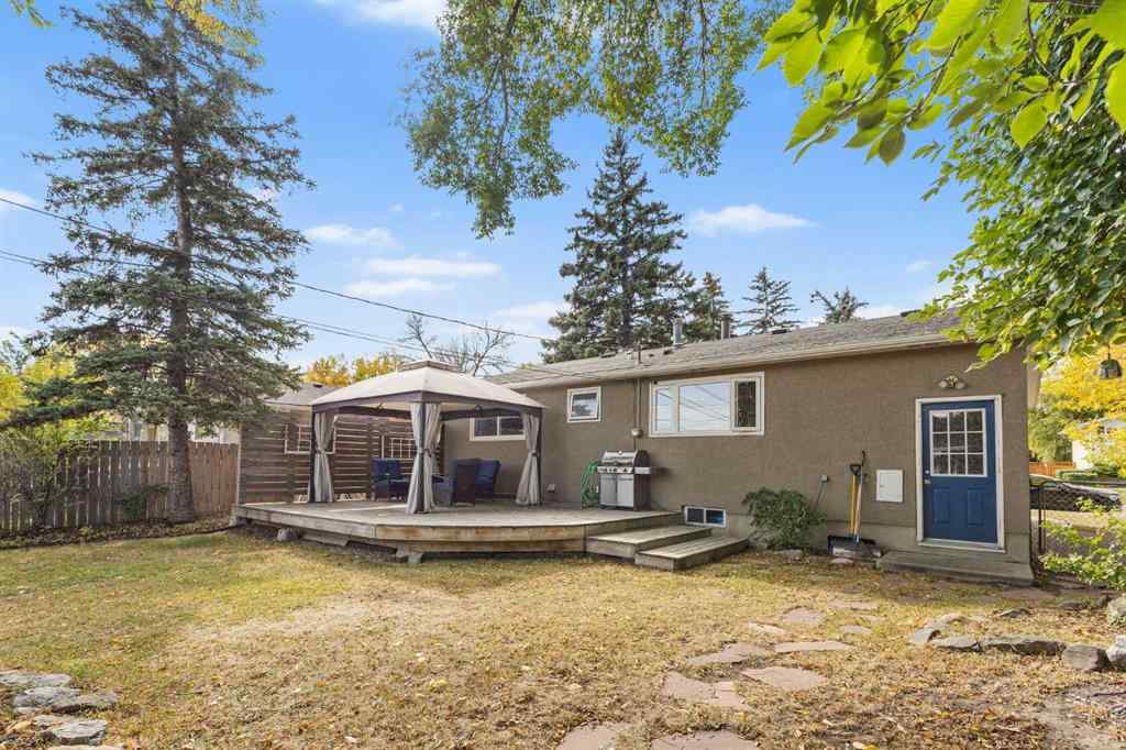 MLS® A2260594 - 8516 Addison Drive SE in Acadia Calgary, Residential