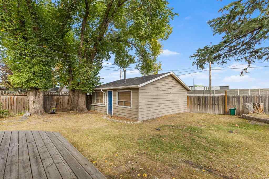 MLS® A2260594 - 8516 Addison Drive SE in Acadia Calgary, Residential