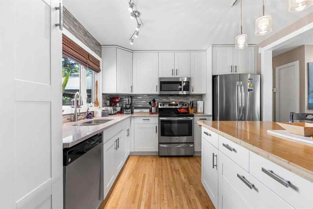 MLS® A2260594 - 8516 Addison Drive SE in Acadia Calgary, Residential