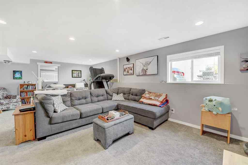 MLS® A2260597 - 7911 107 Street  in Mission Heights Grande Prairie, Residential