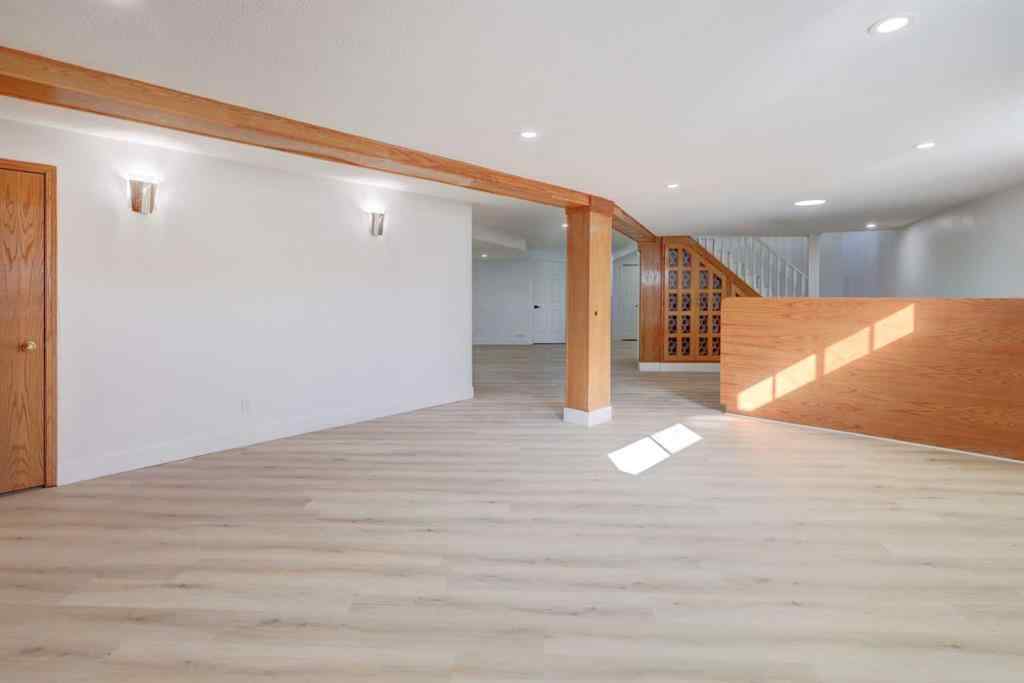 MLS® A2260598 - 262107 Poplar Hill Drive  in Bearspaw_Calg Rural Rocky View County, Residential