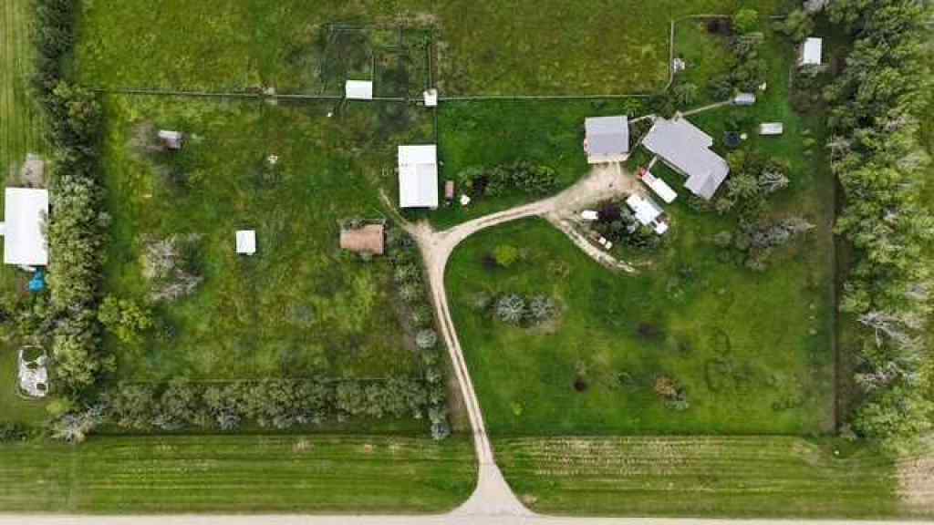 MLS® A2260599 - 32276 Highway 2 A   in NONE Rural Mountain View County, Residential