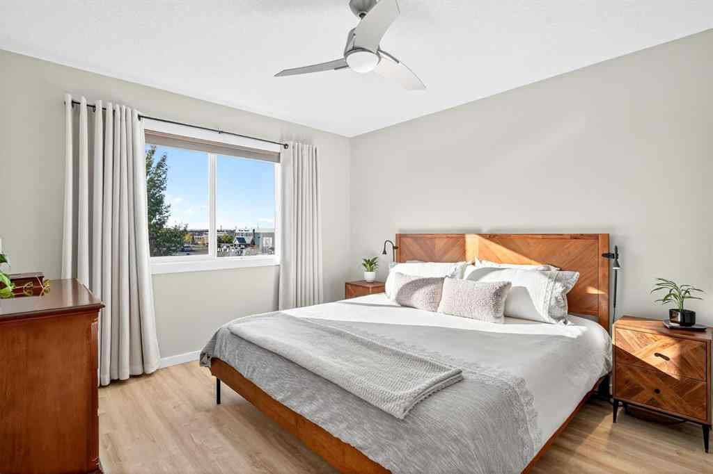 MLS® A2260600 - 1346 Kings Heights Way SE in Kings Heights Airdrie, Residential