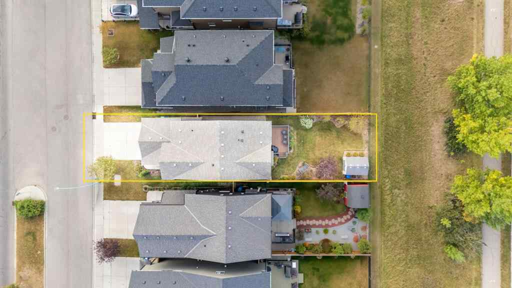 MLS® A2260600 - 1346 Kings Heights Way SE in Kings Heights Airdrie, Residential