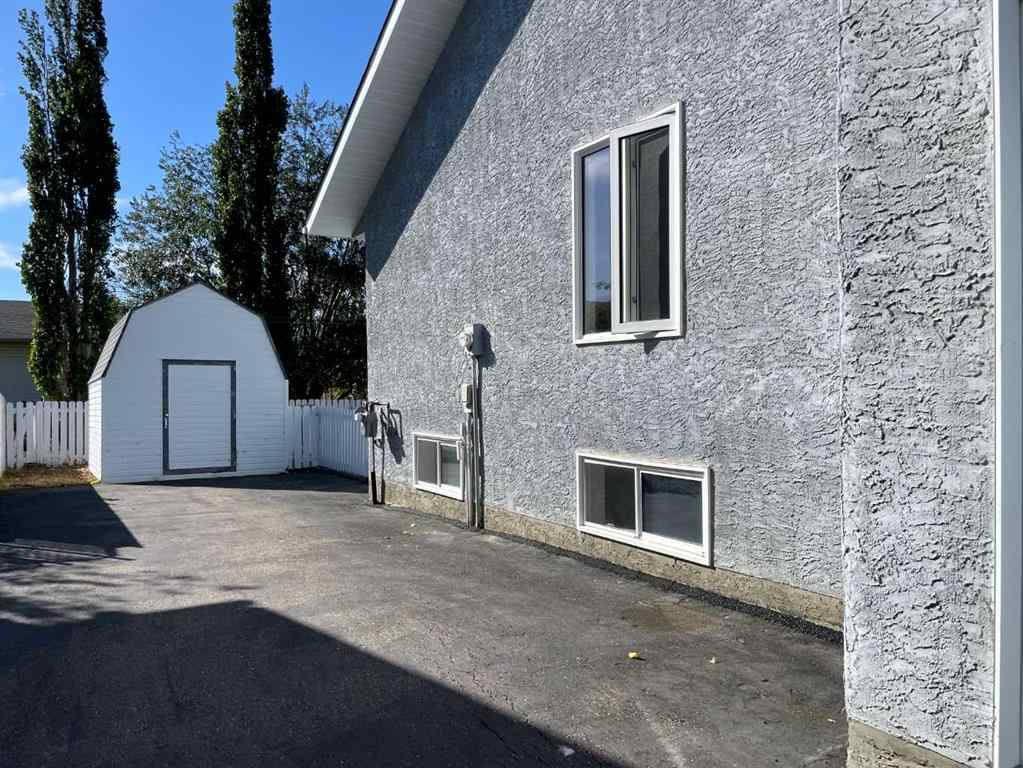 MLS® A2260603 - 11120 114 Street  in NONE Fairview, Residential