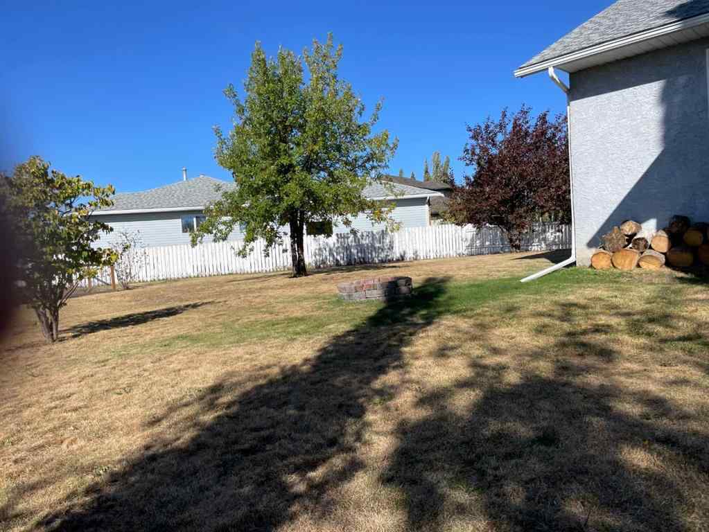 MLS® A2260603 - 11120 114 Street  in NONE Fairview, Residential