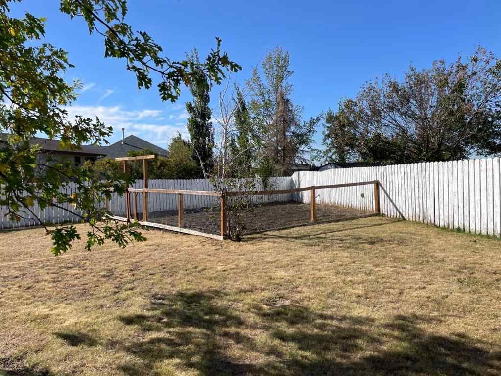 MLS® A2260603 - 11120 114 Street  in NONE Fairview, Residential