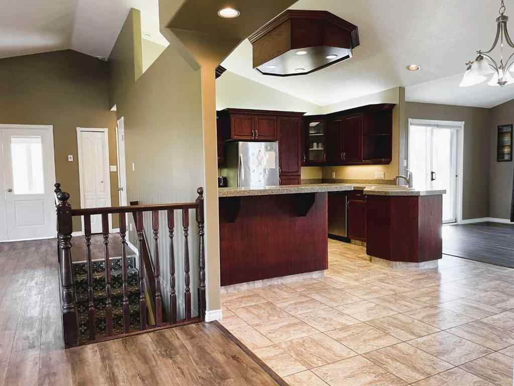 MLS® A2260603 - 11120 114 Street  in NONE Fairview, Residential