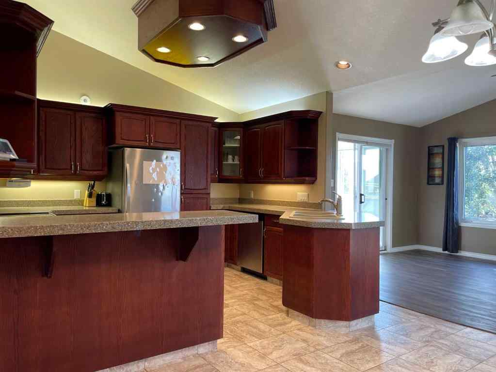 MLS® A2260603 - 11120 114 Street  in NONE Fairview, Residential