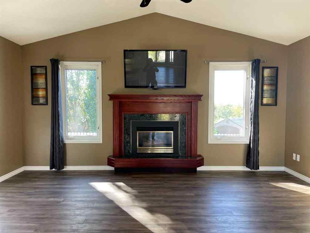 MLS® A2260603 - 11120 114 Street  in NONE Fairview, Residential