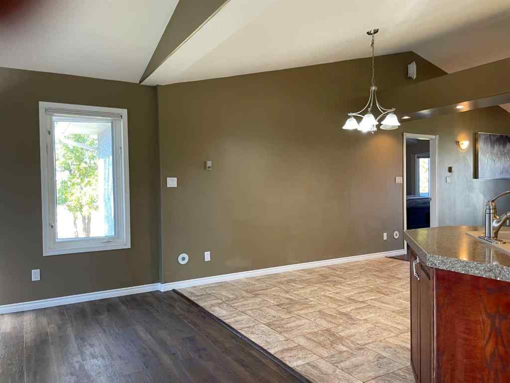 MLS® A2260603 - 11120 114 Street  in NONE Fairview, Residential