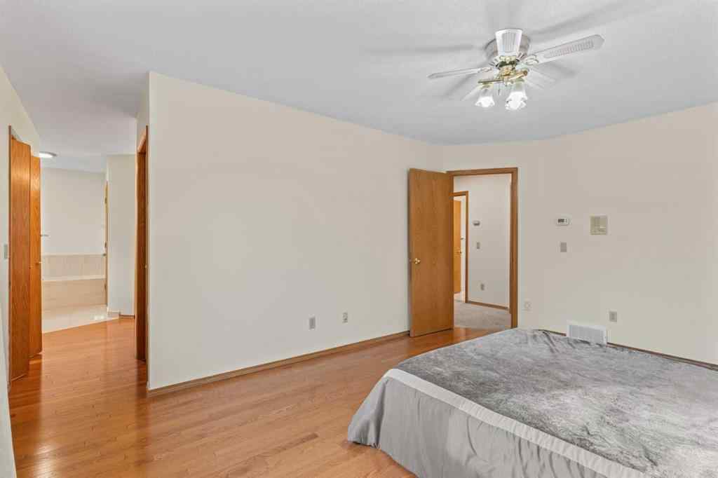 MLS® A2260607 - 1024 Santana Road NW in Sandstone Valley Calgary, Residential