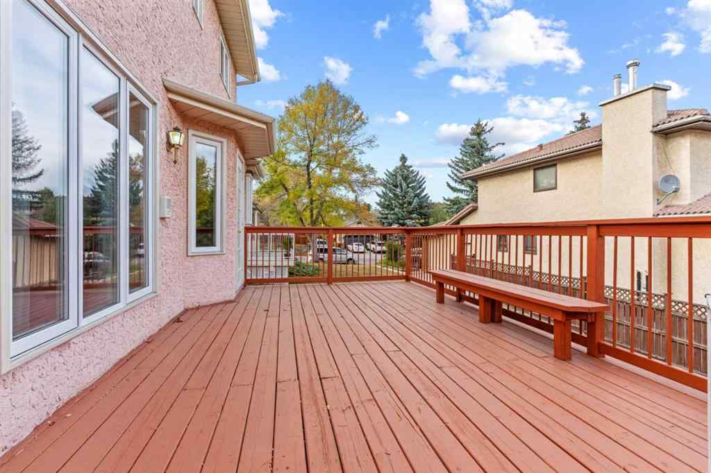 MLS® A2260607 - 1024 Santana Road NW in Sandstone Valley Calgary, Residential