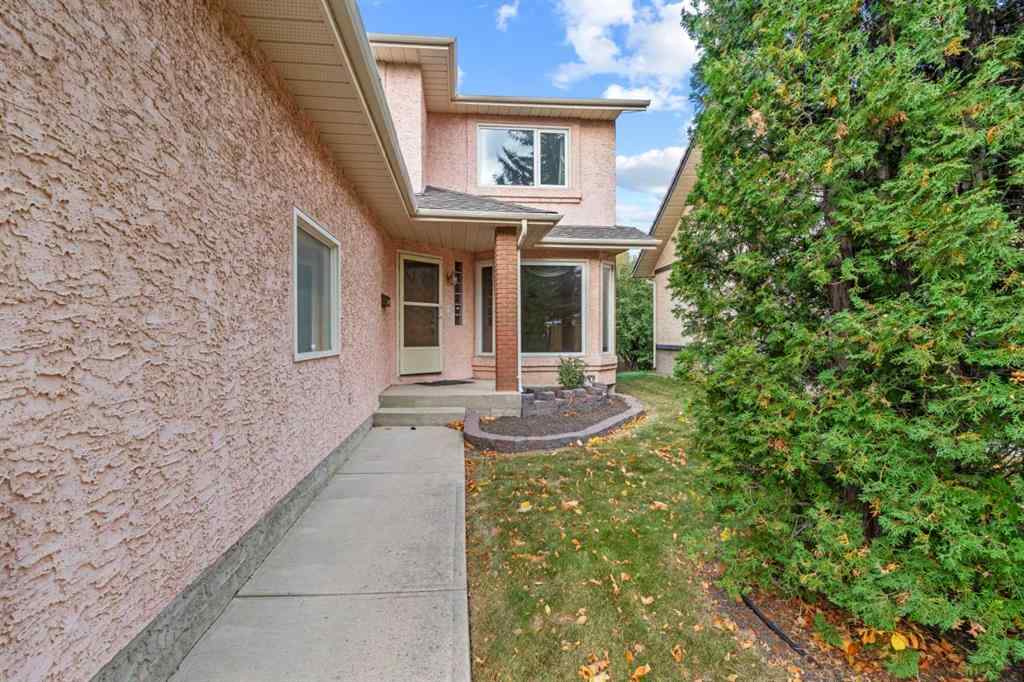MLS® A2260607 - 1024 Santana Road NW in Sandstone Valley Calgary, Residential