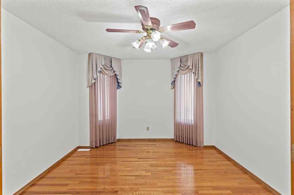 MLS® A2260607 - 1024 Santana Road NW in Sandstone Valley Calgary, Residential