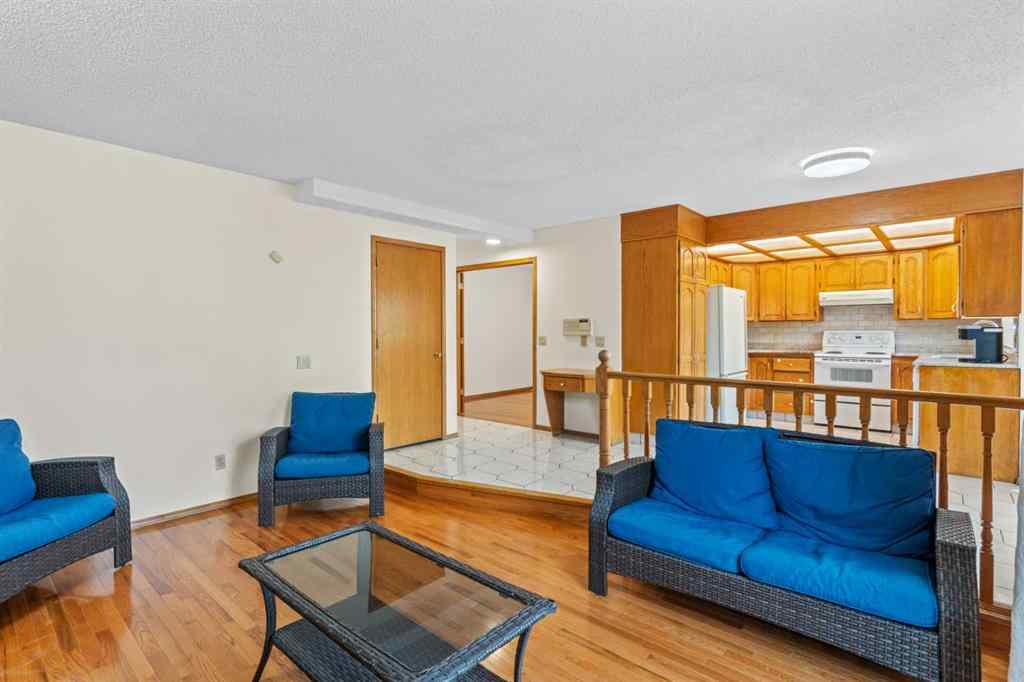 MLS® A2260607 - 1024 Santana Road NW in Sandstone Valley Calgary, Residential