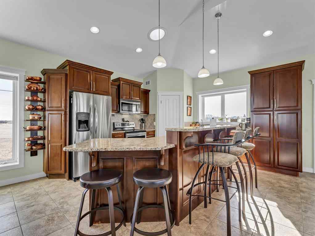 MLS® A2260608 - 5518 Township Road 120 Road  in NONE Rural Cypress County, Residential