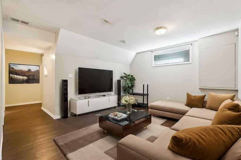 MLS® A2260611 - 73 Rocky Ridge Heath NW in Rocky Ridge Calgary, Residential