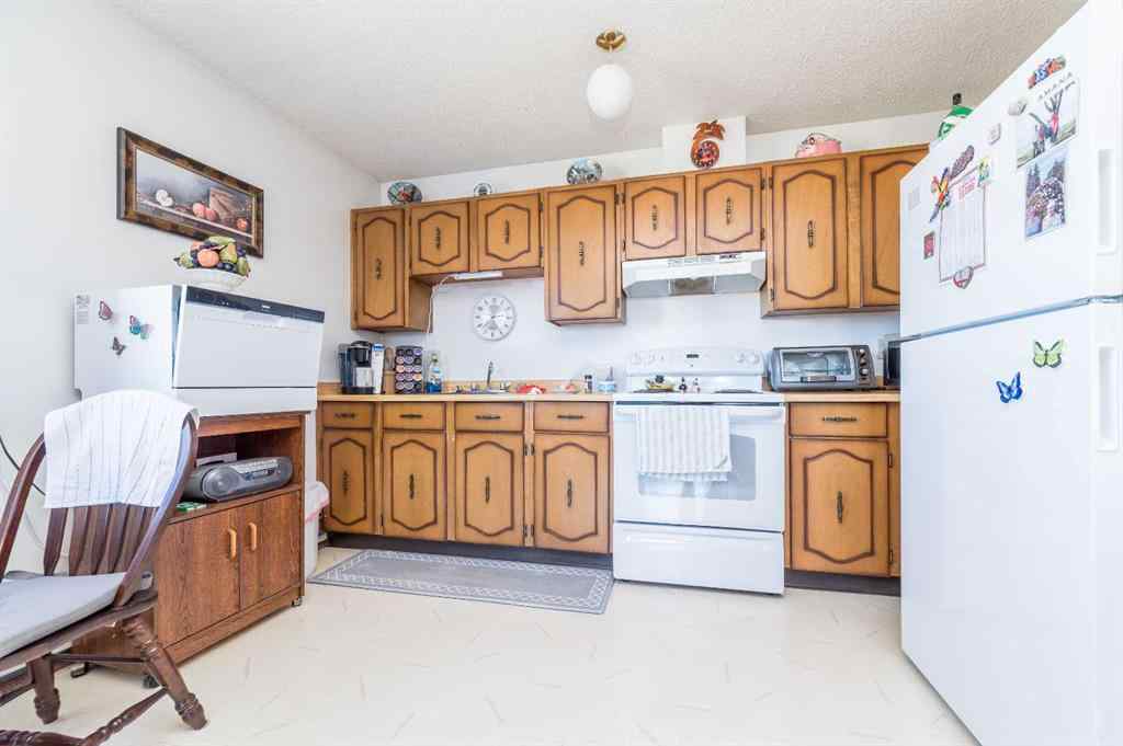 MLS® A2260621 - 10339 105 Street  in NONE Hythe, Multi-Family