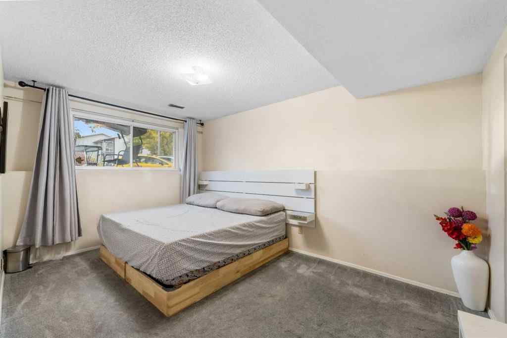 MLS® A2260622 - 305 Whitehill Place NE in Whitehorn Calgary, Residential