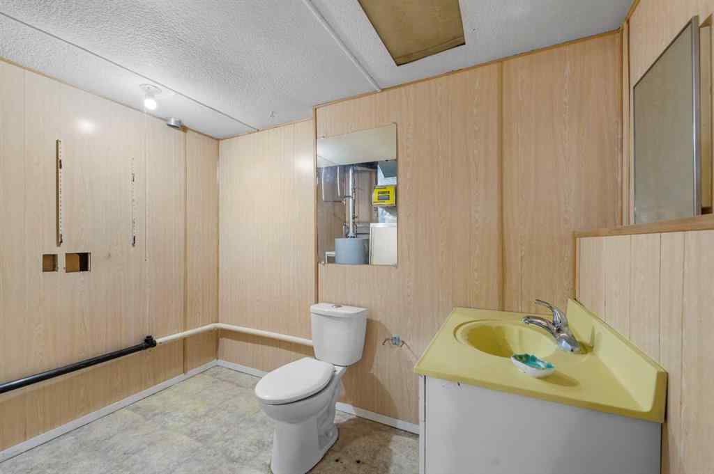 MLS® A2260622 - 305 Whitehill Place NE in Whitehorn Calgary, Residential