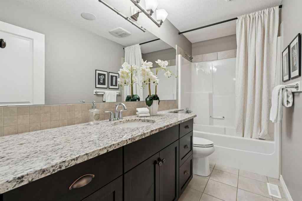 MLS® A2260623 - 195 Auburn Sound Circle SE in Auburn Bay Calgary, Residential