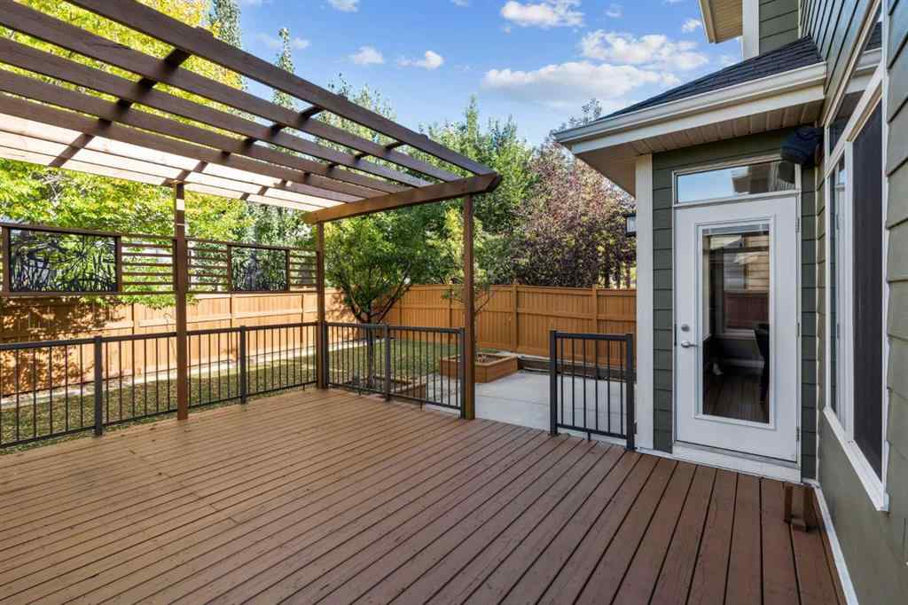 MLS® A2260623 - 195 Auburn Sound Circle SE in Auburn Bay Calgary, Residential