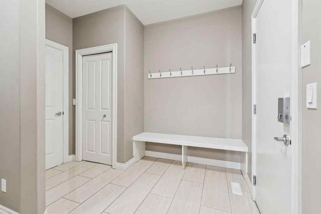 MLS® A2260623 - 195 Auburn Sound Circle SE in Auburn Bay Calgary, Residential