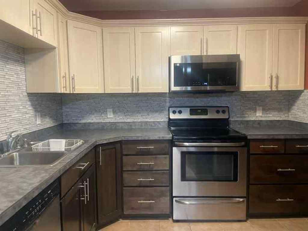 MLS® A2260626 - Unit #203 8530 99 Avenue  in Saddleback Ridge Peace River, Residential