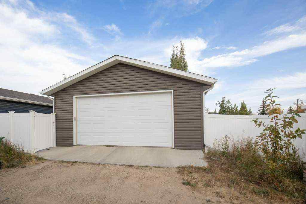 MLS® A2260627 - 371 Lancaster Drive  in Lancaster Meadows Red Deer, Residential